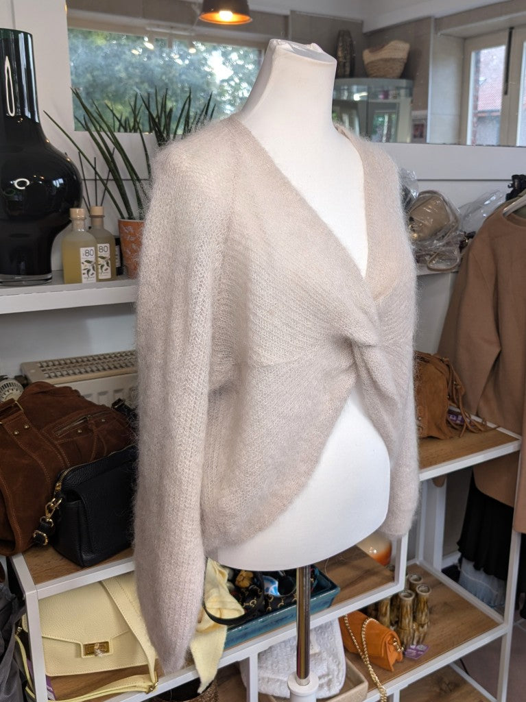 Pullover Soft 80% Kid Mohair Knoten Schleife V-Ausschnitt Beige Flausch Pulli One Size - von Mioni Italien 28047